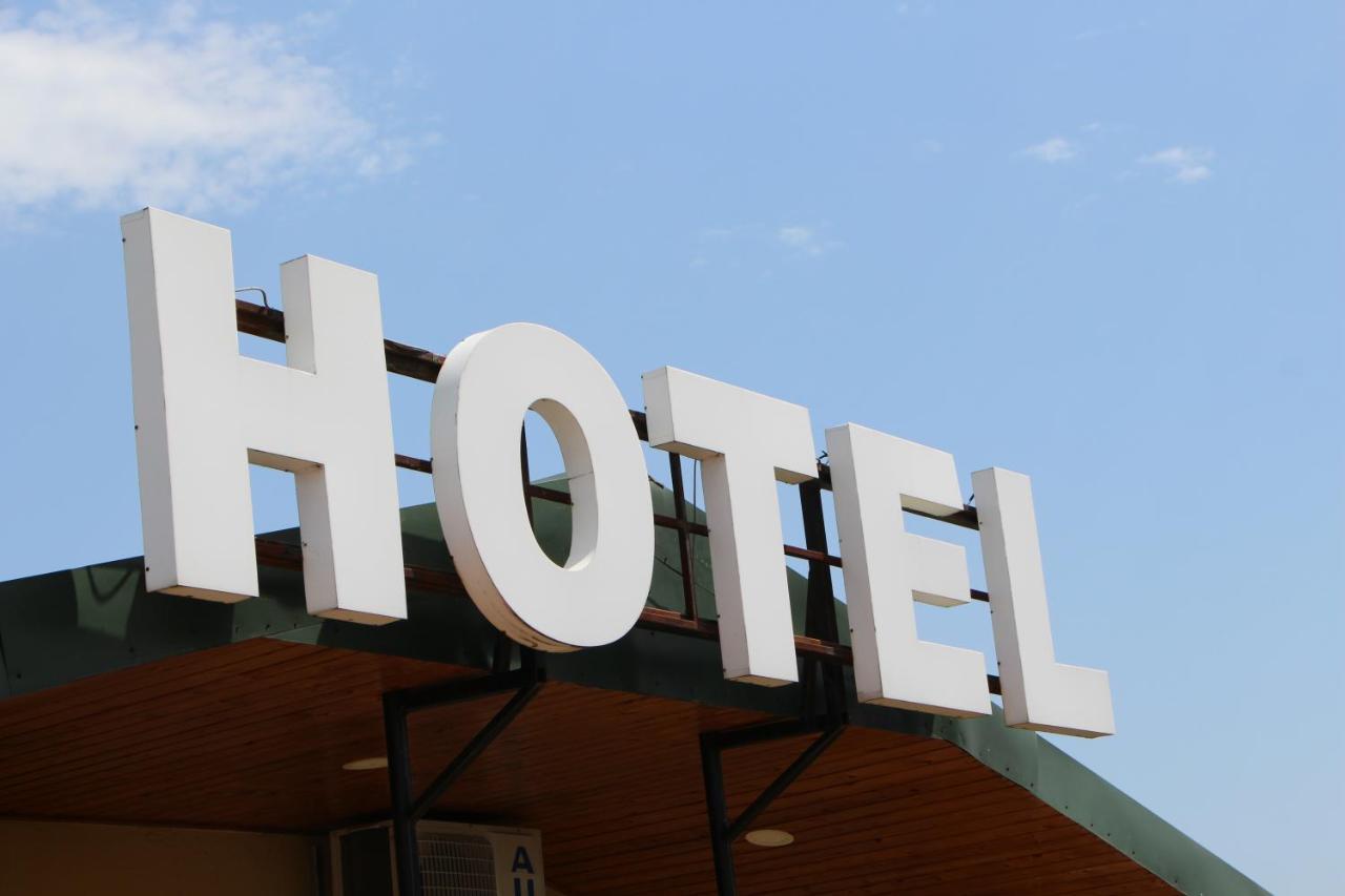 Panorama Kutaisi Hotel Kültér fotó