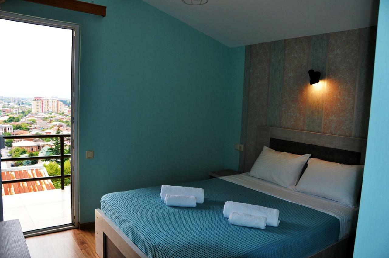 Panorama Kutaisi Hotel Kültér fotó